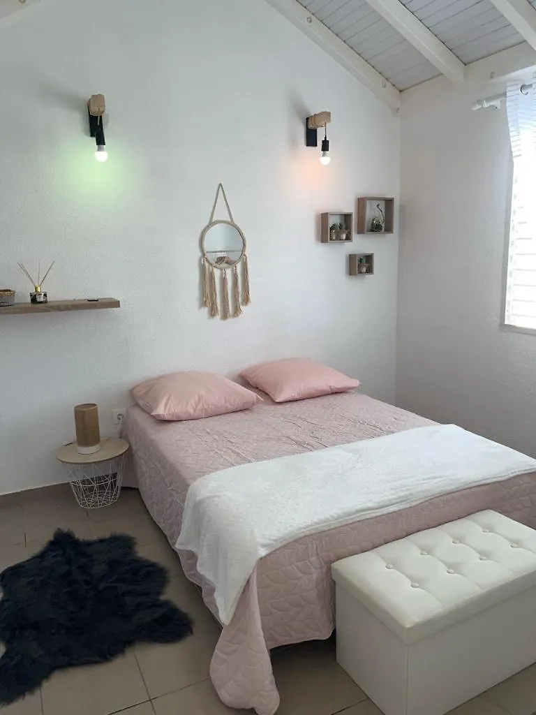 La Maison Ti Polwizyen Plage A 3 Mn A Pieds Port-Louis Holiday home